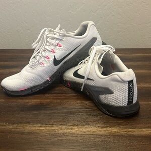 Nike Metcon 2 Women’s Size 9